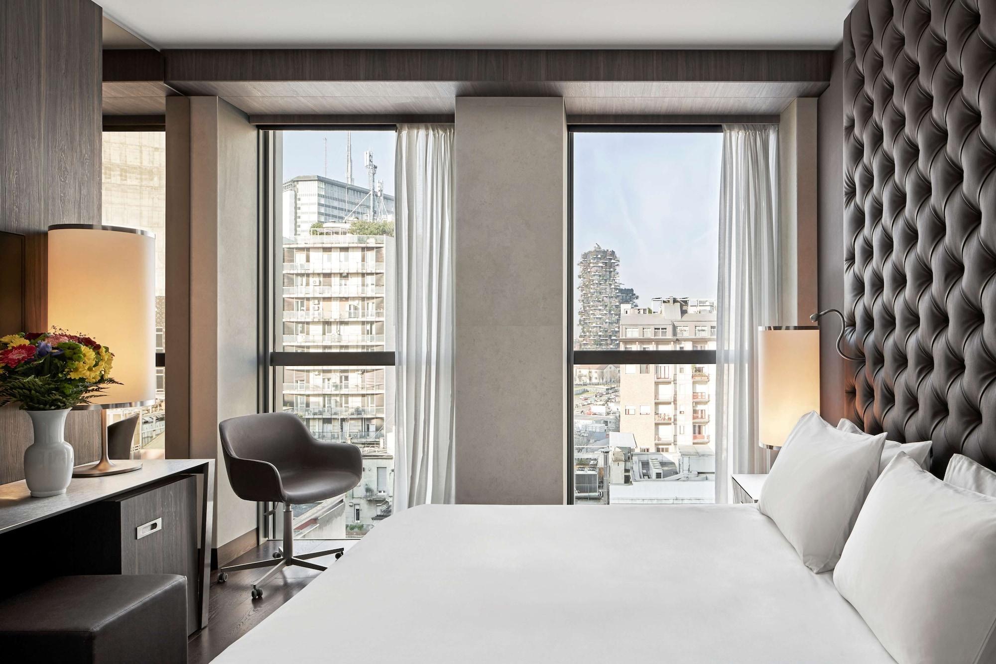 Hyatt Centric Milan Centrale Екстериор снимка