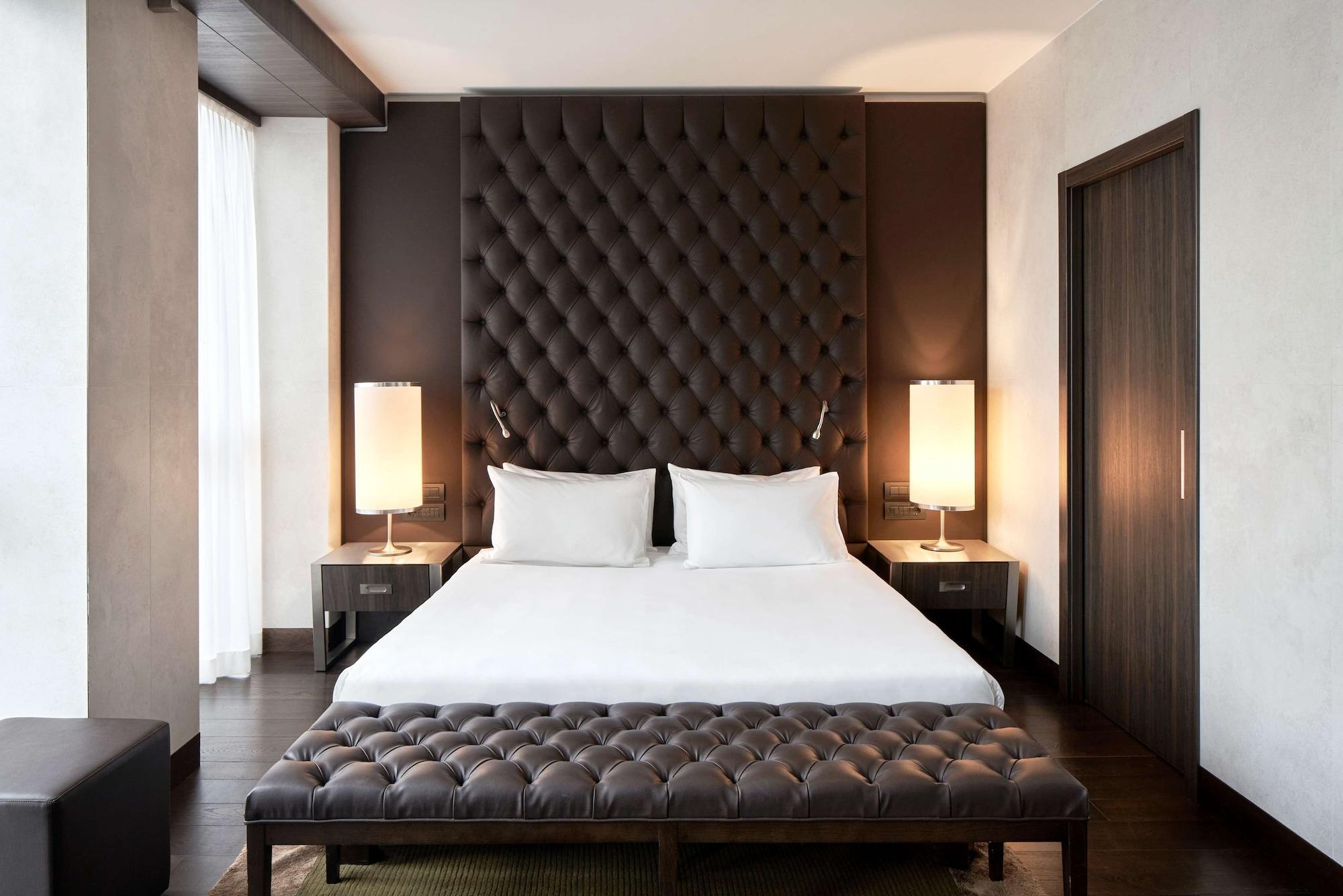 Hyatt Centric Milan Centrale Екстериор снимка