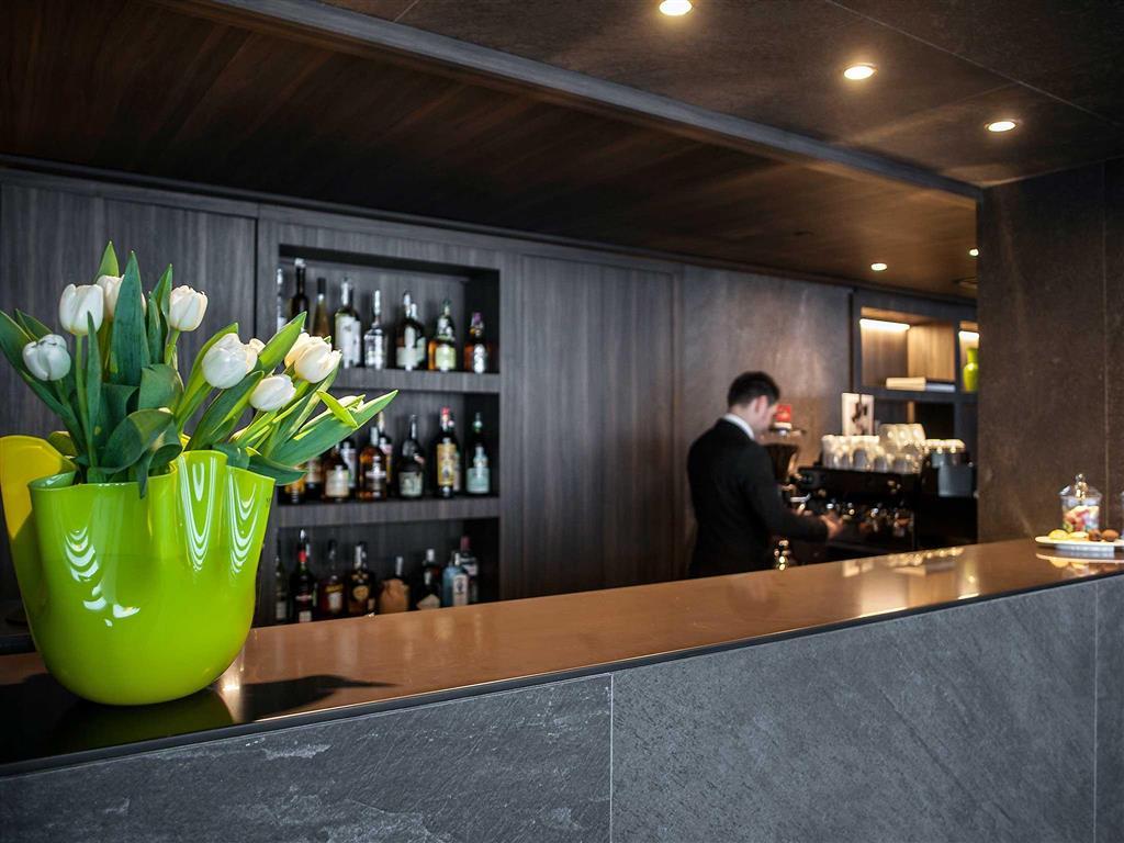 Hyatt Centric Milan Centrale Екстериор снимка