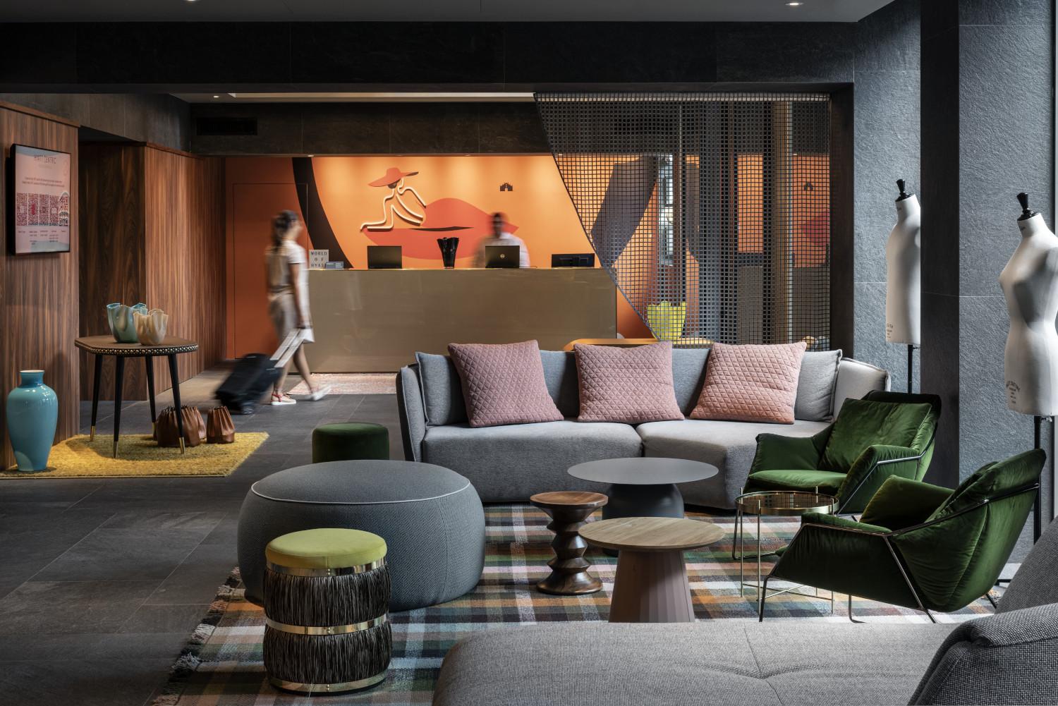 Hyatt Centric Milan Centrale Екстериор снимка