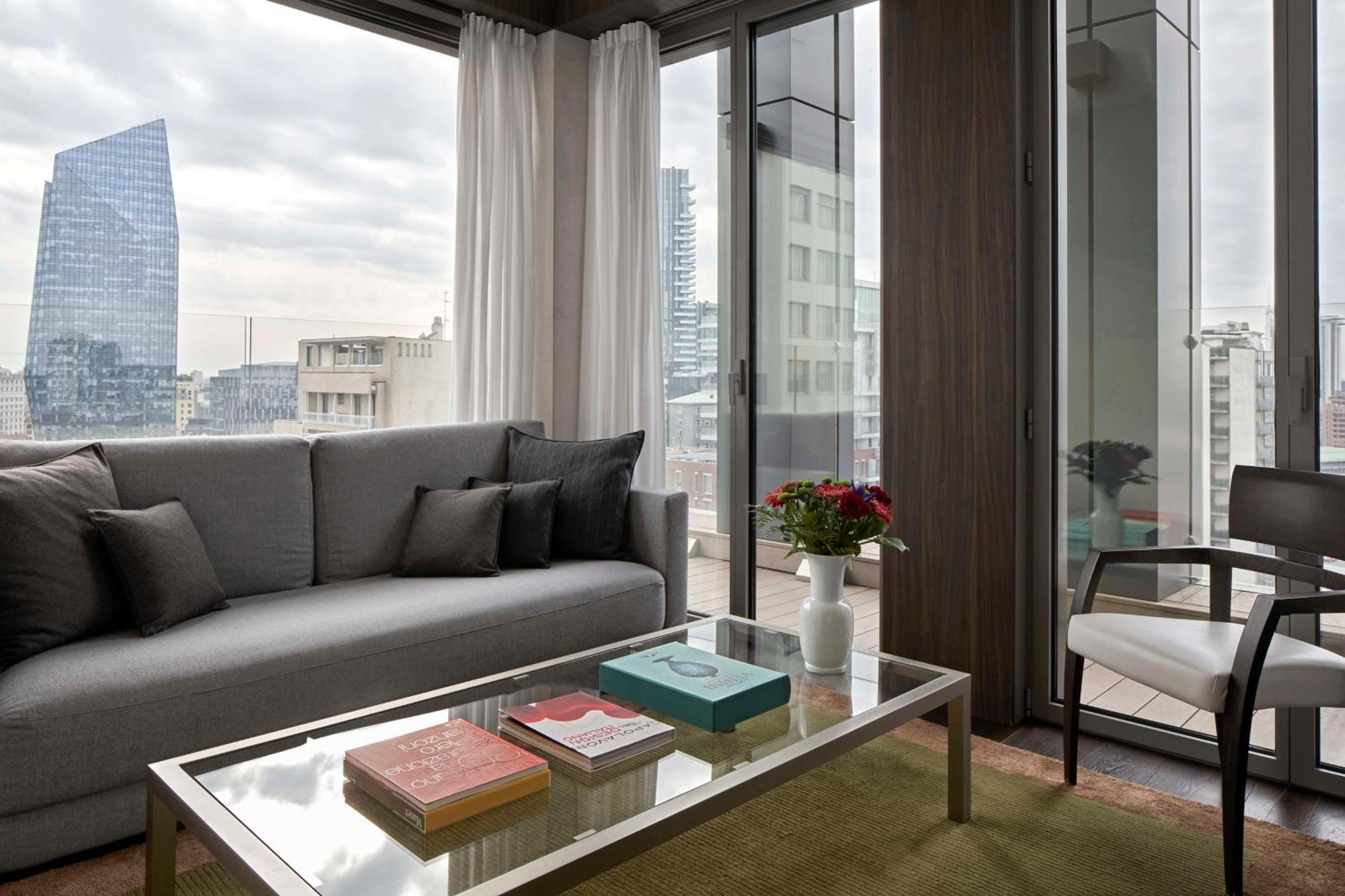 Hyatt Centric Milan Centrale Екстериор снимка