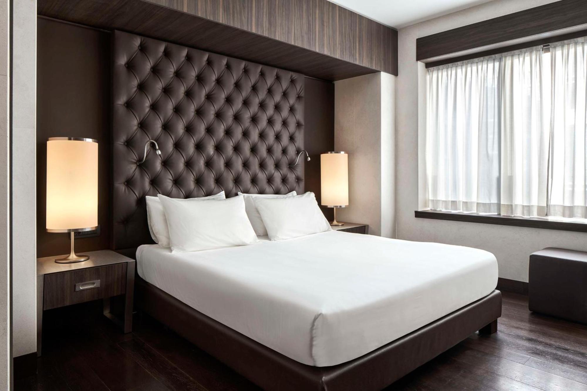 Hyatt Centric Milan Centrale Екстериор снимка