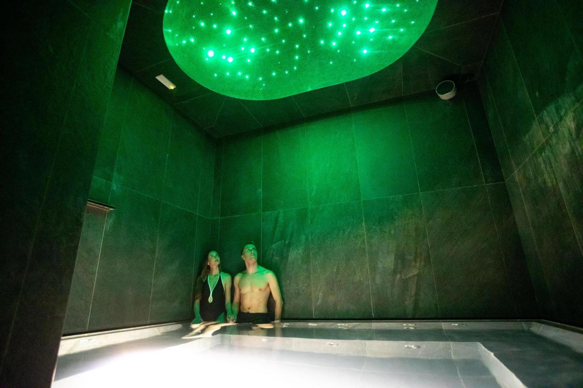 Hyatt Centric Milan Centrale Екстериор снимка