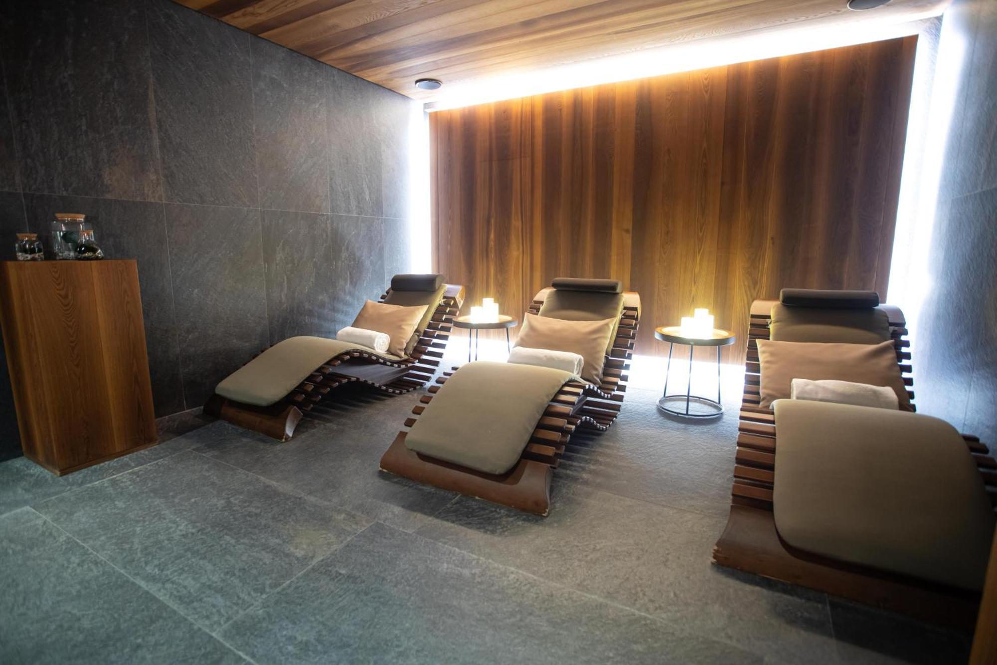 Hyatt Centric Milan Centrale Екстериор снимка